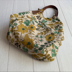 新作★秋マスタード花★トライアングルバック　綿麻　北欧エレガント 4枚目の画像