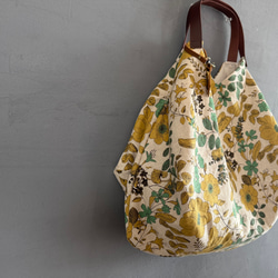 新作★秋マスタード花★トライアングルバック　綿麻　北欧エレガント 5枚目の画像