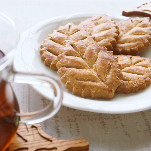 「クリスマスミニクッキー缶とガレットのセット＜大＞」Ｘｍａｓラッピング無料サービス中♪Creema限定クリスマス2025 7枚目の画像