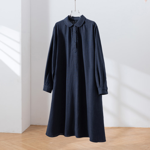 大人の上品な可愛らしさを演出 丸襟ワンピース ロングワンピース