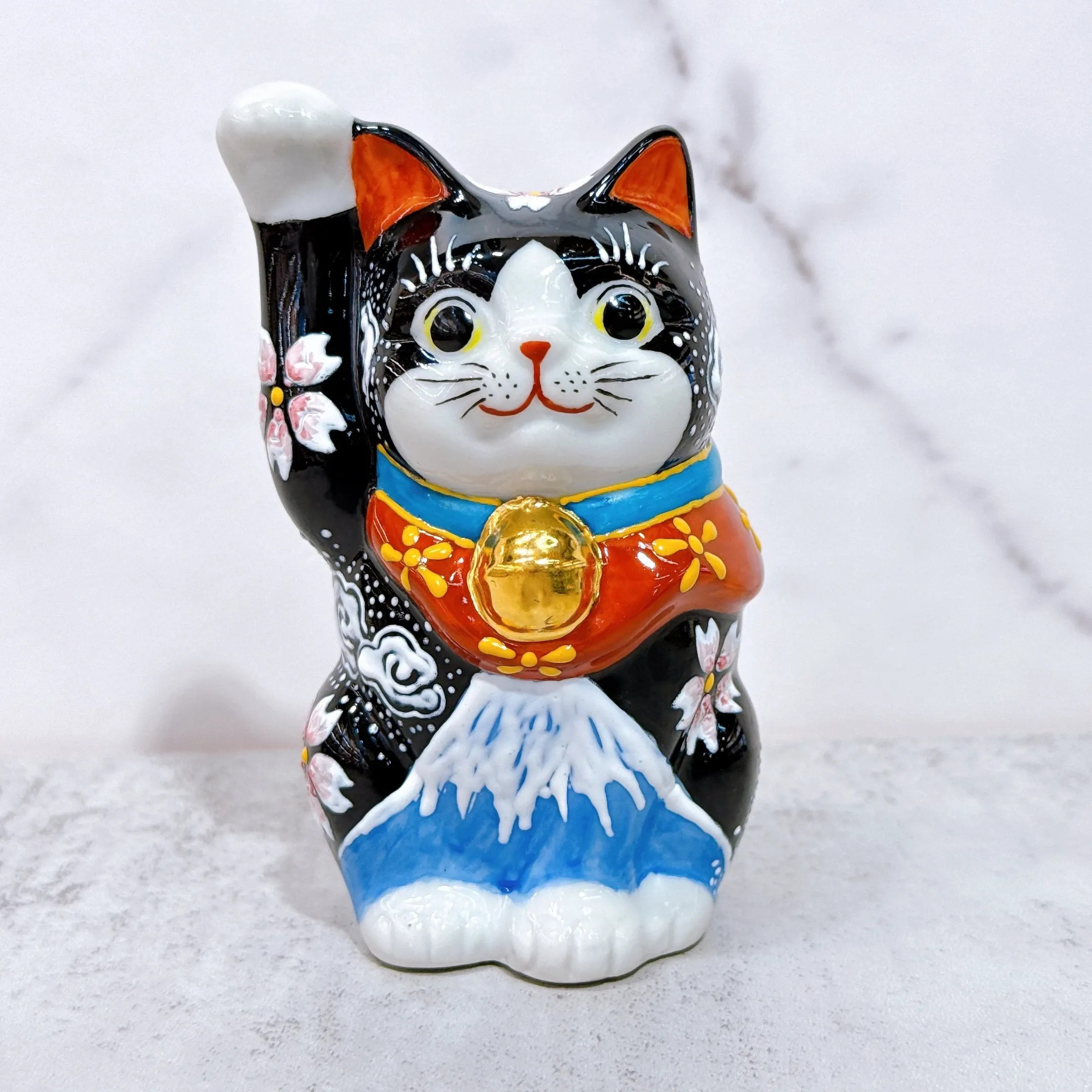 【九谷焼 招き猫】九谷焼 桜 白富士 招き猫 | 桜 白富士