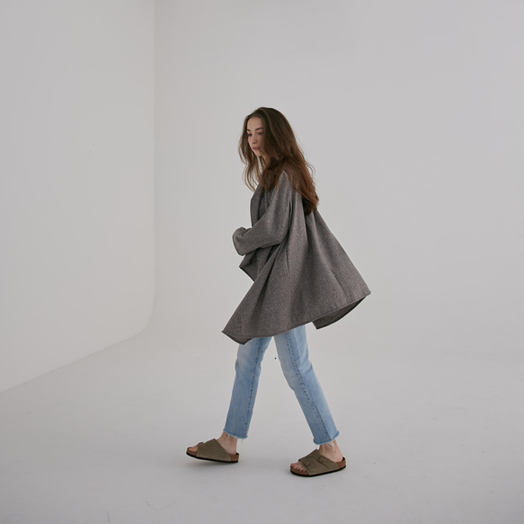 圍裹領大衣 - 混色淺 第7張的照片