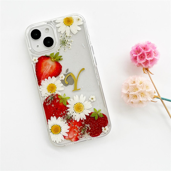 いちご iPhone17Pro/16e/17ProMax/GalaxyS25 押し花ケース フルーツスマホケース 1枚目の画像