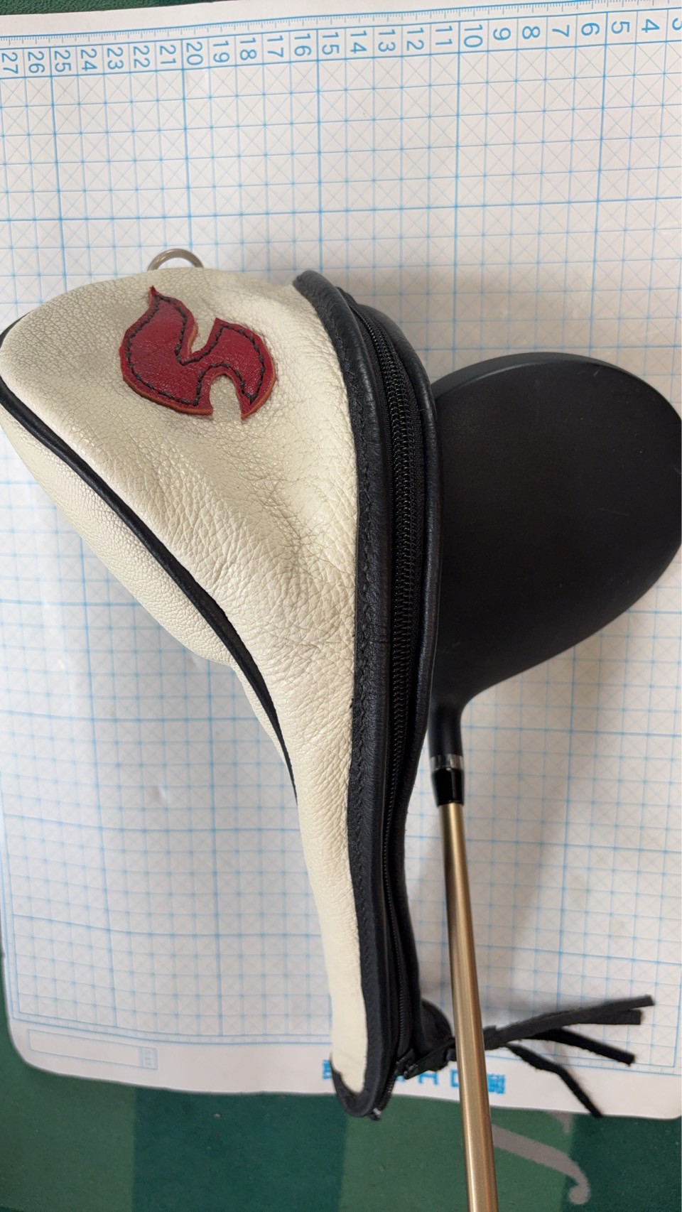 ゴルフドライバーヘッドカバー、460cc対応革製ヘッドカバー201221。手縫い仕上げ、