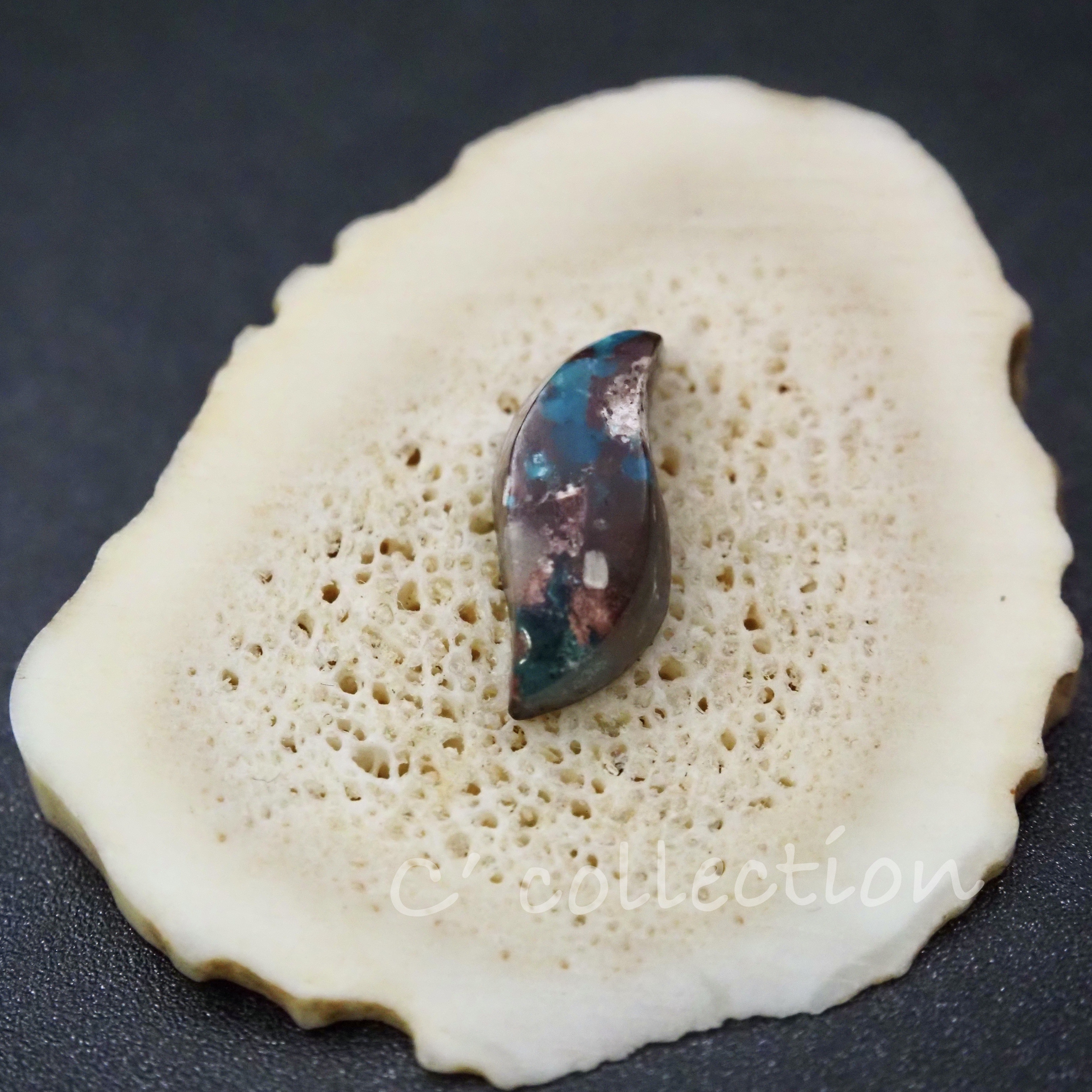 1.8ct Bisbee Turquoise ビスビーターコイズ BIS-12 ナチュラル ルース 天然石 トルコ石