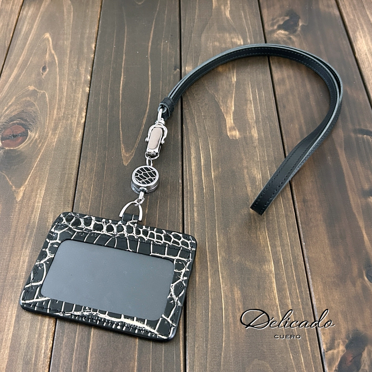 クロコダイル 目地染め IDホルダー ブラック シャンパンゴールド