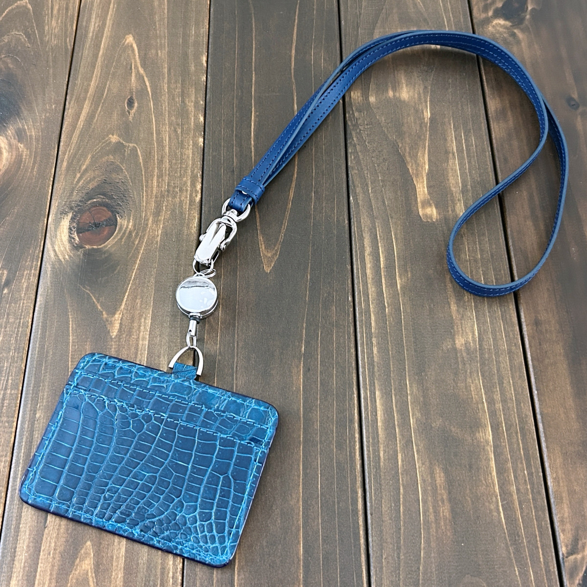 クロコダイル IDホルダー ピーコックブルー