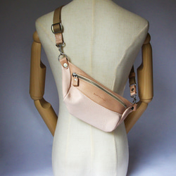 スマホ ボディバッグ ショルダーバッグ 鹿革 レザー ヌメ革 本革 日々を刻む日記帳 nfl hnd Creem店 10枚目の画像