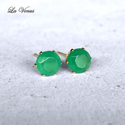 ✴︎つけっぱなしOK✴︎ グリーンオニキス スタッドピアス 大粒 6mm 316 5月誕生石 片耳用 14kgf 9枚目の画像