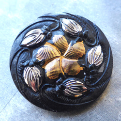 筆先の花　ヴィンテージチェコガラスボタンCzech Glass Button1個 1枚目の画像