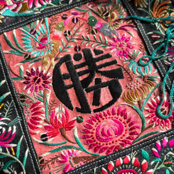 希少・手刺繍 ミャオ族伝統布／平繍テーブルクロス／ヴィンテージ民族