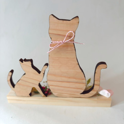 木のぬくもり親子猫　置物 4枚目の画像
