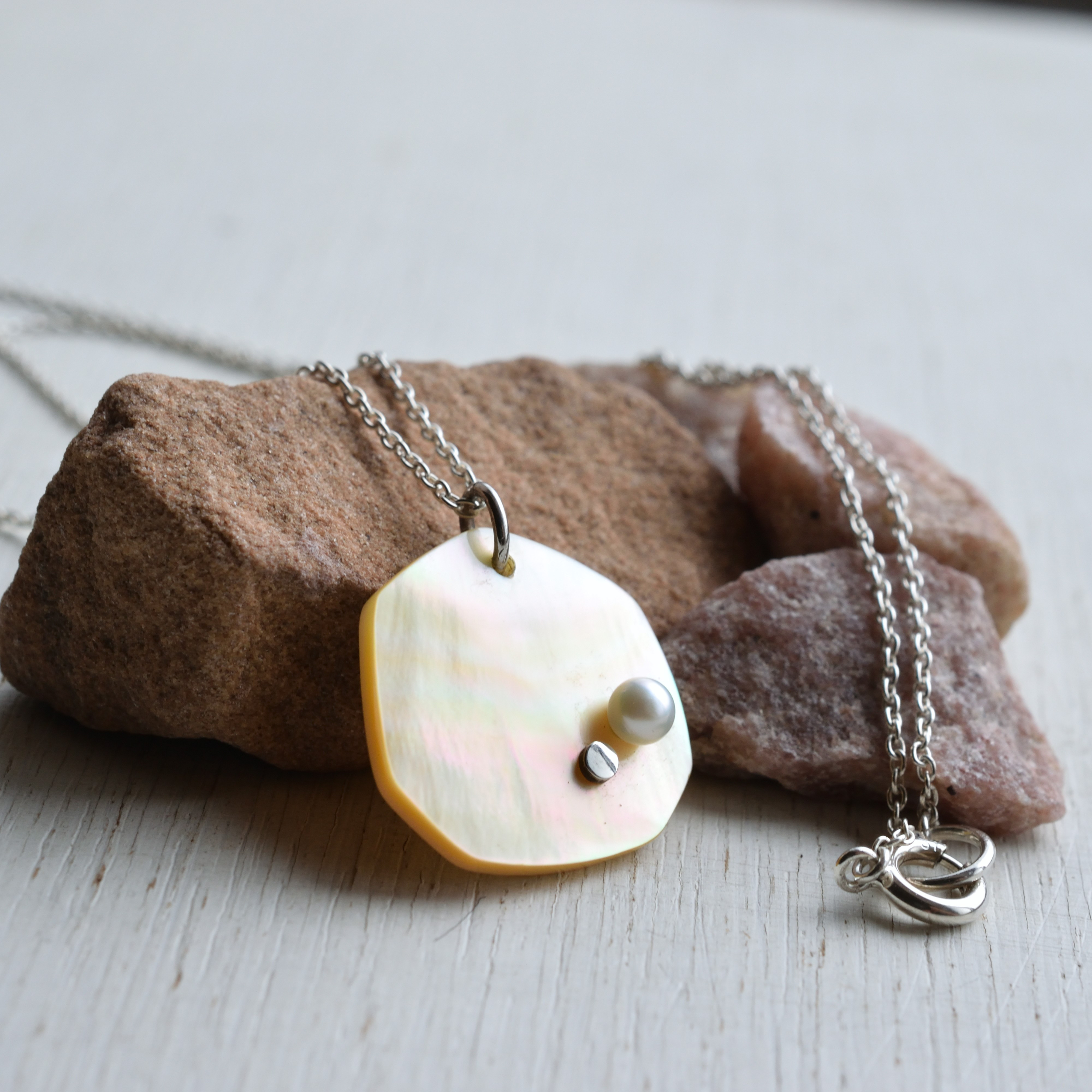 シェル&パールネックレス