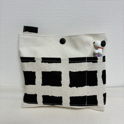 人気ペイントチェック❤️小さめバッグにピッタリ❤️キャンバス生地のバッグインバッグ❤︎ポーチ 2枚目の画像