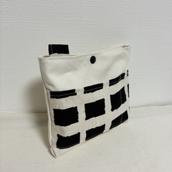 人気ペイントチェック❤️小さめバッグにピッタリ❤️キャンバス生地のバッグインバッグ❤︎ポーチ 4枚目の画像