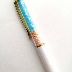 NEW【海色ガラスカレットと星の砂のボールペン〜ターコイズブルー〜】　海　海ボールペン　ボールペン　キラキラ　星砂 5枚目の画像