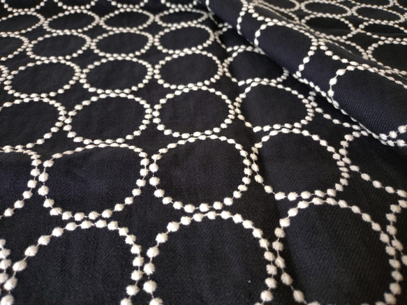 *受注製作*ミナペルホネン*タンバリン ネイビー×ホワイト mina perhonen*iPhoneケース 4枚目の画像