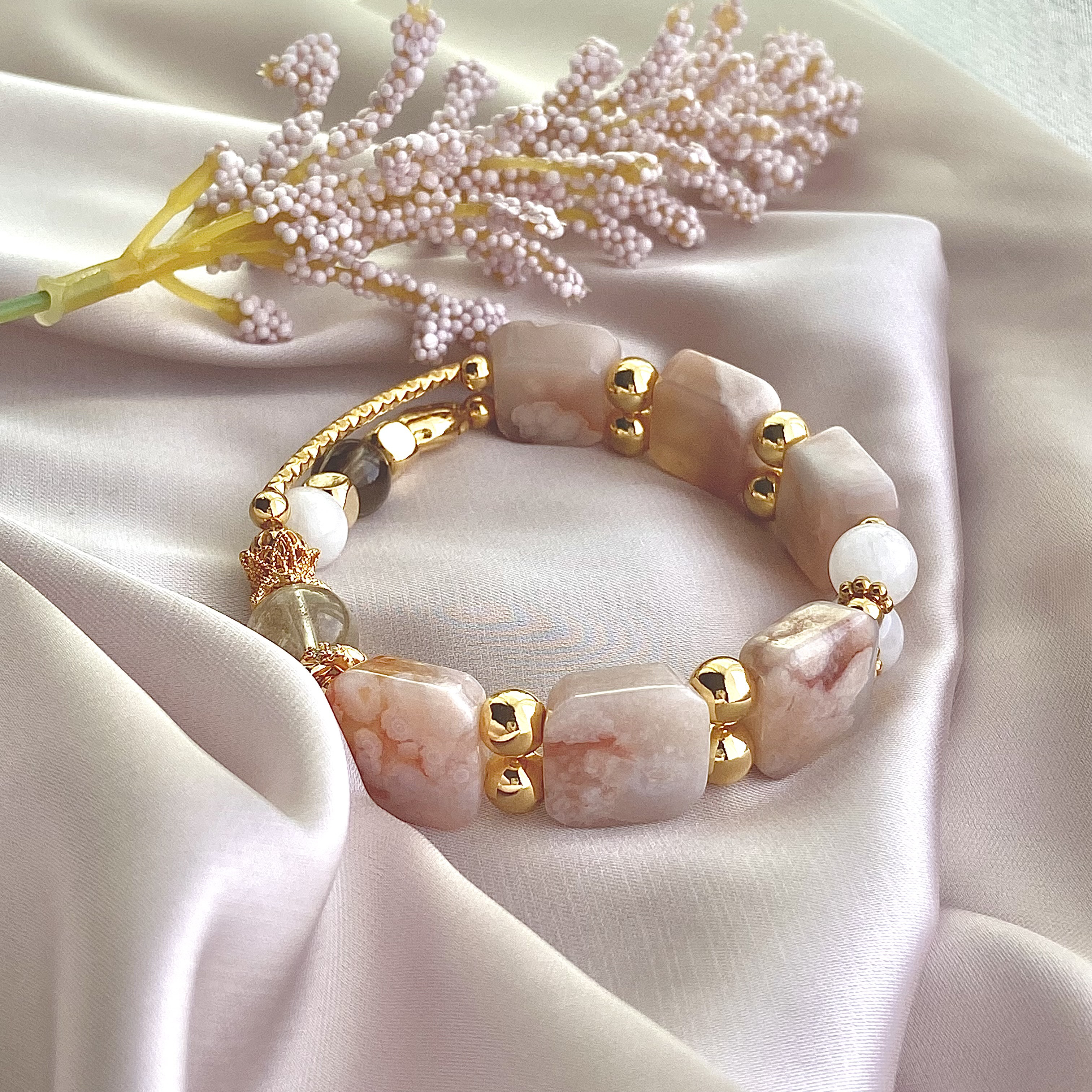 運気向上《平安桜》桜瑪瑙 魔昌ゼウス 天然石 バングル デザインブレスレット 金属アレルギー対応 お守りジュエリー