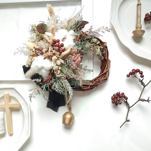 ベルが鳴る ドライフラワーの ウインターリース クリスマス2025 冬飾り