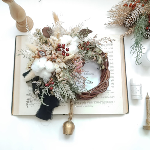 【メルカリ便】　ウィンターリース　クリスマス　アンティークベル　594 ベルが鳴る ドライフラワーの ウインターリース クリスマス2025 冬飾り