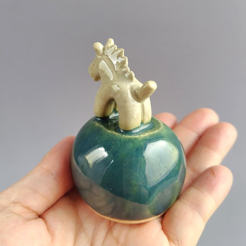 馬の置物 午年 干支 青磁釉・緑釉 【商品番号：00764】 その他置物 や