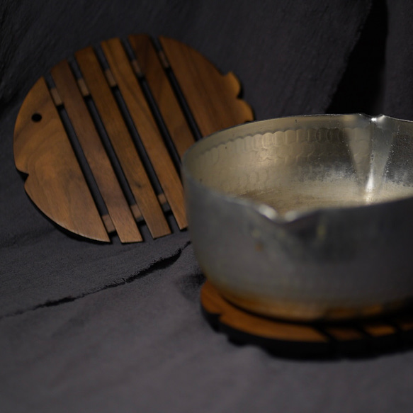 天然木の魚モチーフ 鍋敷き コースター 12枚目の画像