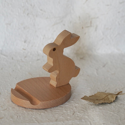 スマホ立て 天然木のうさぎスマホスタンド タブレットスタンド 4枚目の画像