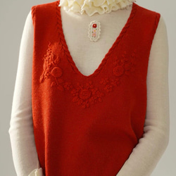4色 フラワー刺繍 カシミヤウールベスト【春秋冬】赤・グレー・ベージュ 7枚目の画像