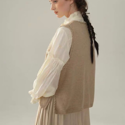 4色 フラワー刺繍 カシミヤウールベスト【春秋冬】赤・グレー・ベージュ 10枚目の画像