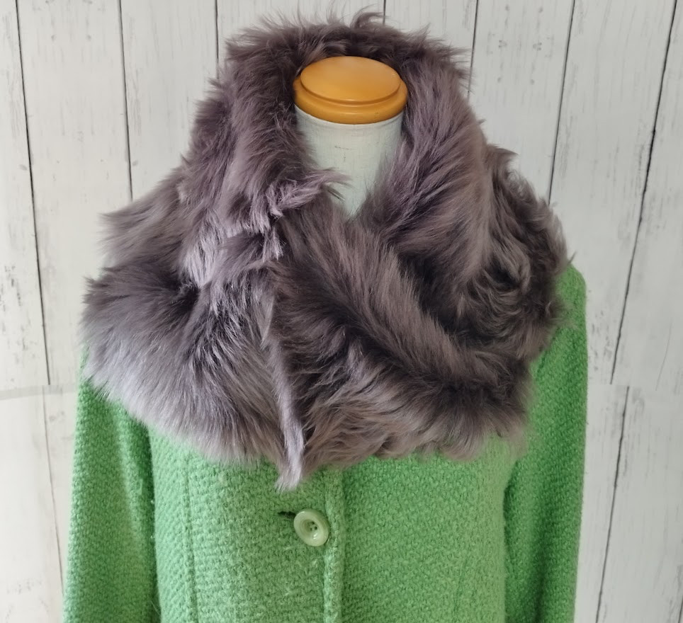 ¶ new antique fur ¶ ★受注制作★エレガントグレイッシュムートンnejiriスヌード「FEMME」