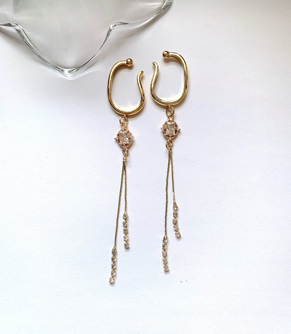 ❤️お得セット❤️ ゴールド  ロング　イヤーカフ　　　　　クリア　ジルコニア　両耳用 1枚目の画像