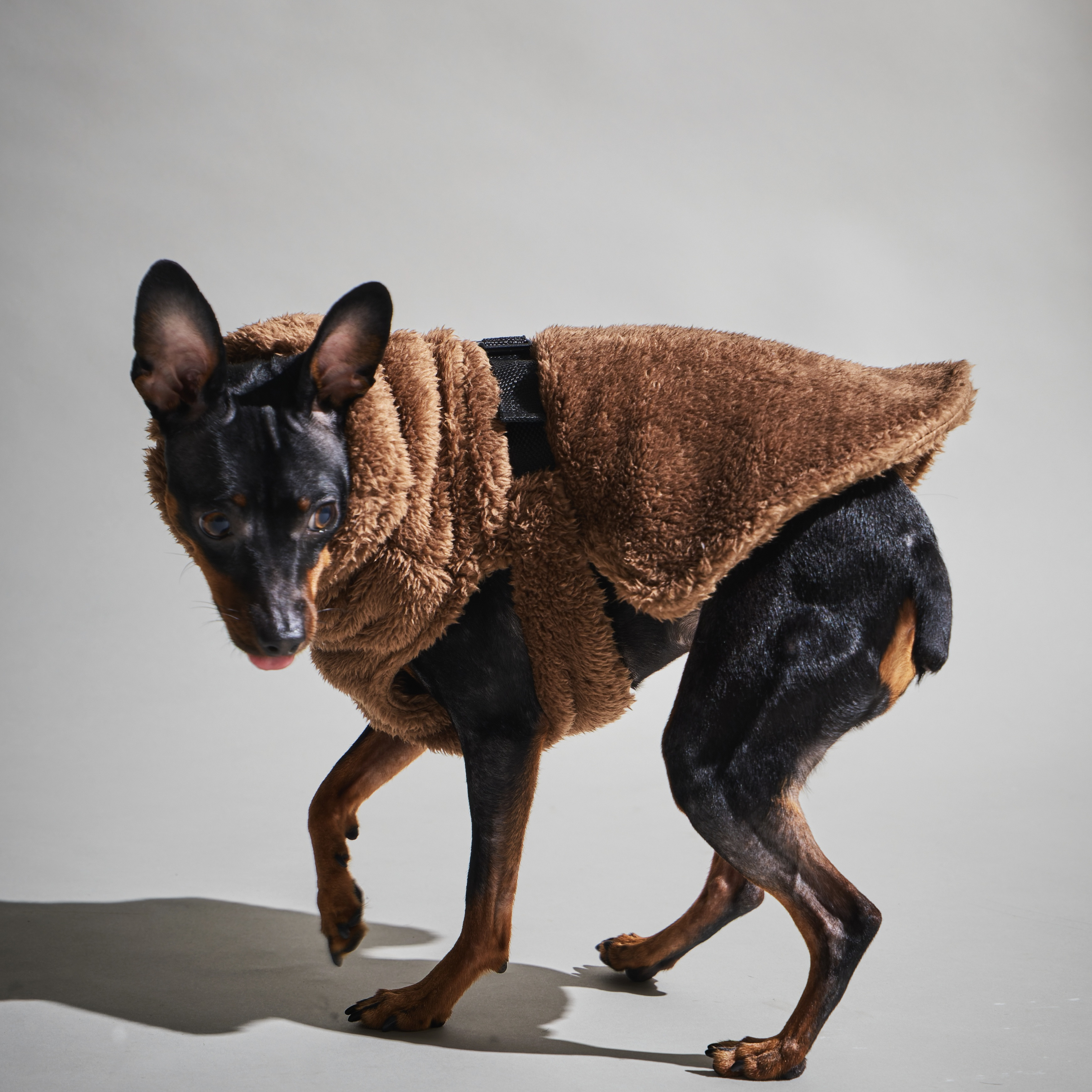 Shaggy Boa Vest -KUMA-