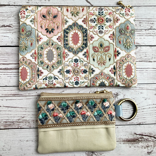 インド刺繍生地　ポーチ インド刺繍生地のポーチセット アイボリー＜ホリデーボックス2025