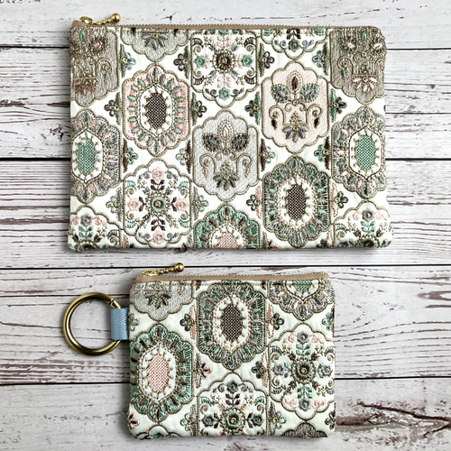 インド刺繍生地のポーチセット ホワイトミント＜ホリデーボックス2025