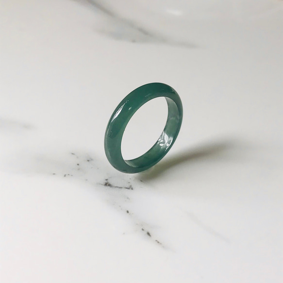 [R28-037］ ジェイド　JADE ヒスイ　本翡翠　くりぬき　リング　天然石　一点物　グアテマラ産　13号　指輪 1枚目の画像