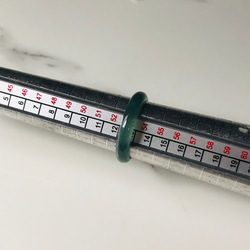 [R28-037］ ジェイド　JADE ヒスイ　本翡翠　くりぬき　リング　天然石　一点物　グアテマラ産　13号　指輪 11枚目の画像
