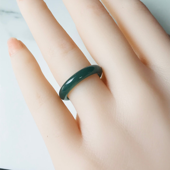 [R28-037］ ジェイド　JADE ヒスイ　本翡翠　くりぬき　リング　天然石　一点物　グアテマラ産　13号　指輪 6枚目の画像