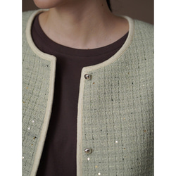 ウール混紡上質なテクスチャーのショートジャケット。きれいめなショートシルエット。#778 3枚目の画像