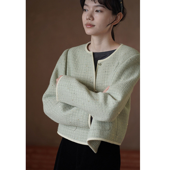 ウール混紡上質なテクスチャーのショートジャケット。きれいめなショートシルエット。#778 15枚目の画像