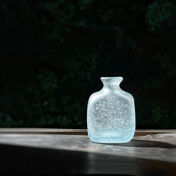 ブリキ色のボトル/フロスト (一点物)☆ご注文前に在庫があるかメッセージでお尋ねください 1枚目の画像