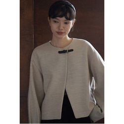 上品なテクスチャーが魅力のウール混紡ジャケット。あしらわれたレザーループが、日常の装いにさりげないアクセントを。#779 18枚目の画像