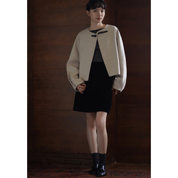 上品なテクスチャーが魅力のウール混紡ジャケット。あしらわれたレザーループが、日常の装いにさりげないアクセントを。#779 10枚目の画像