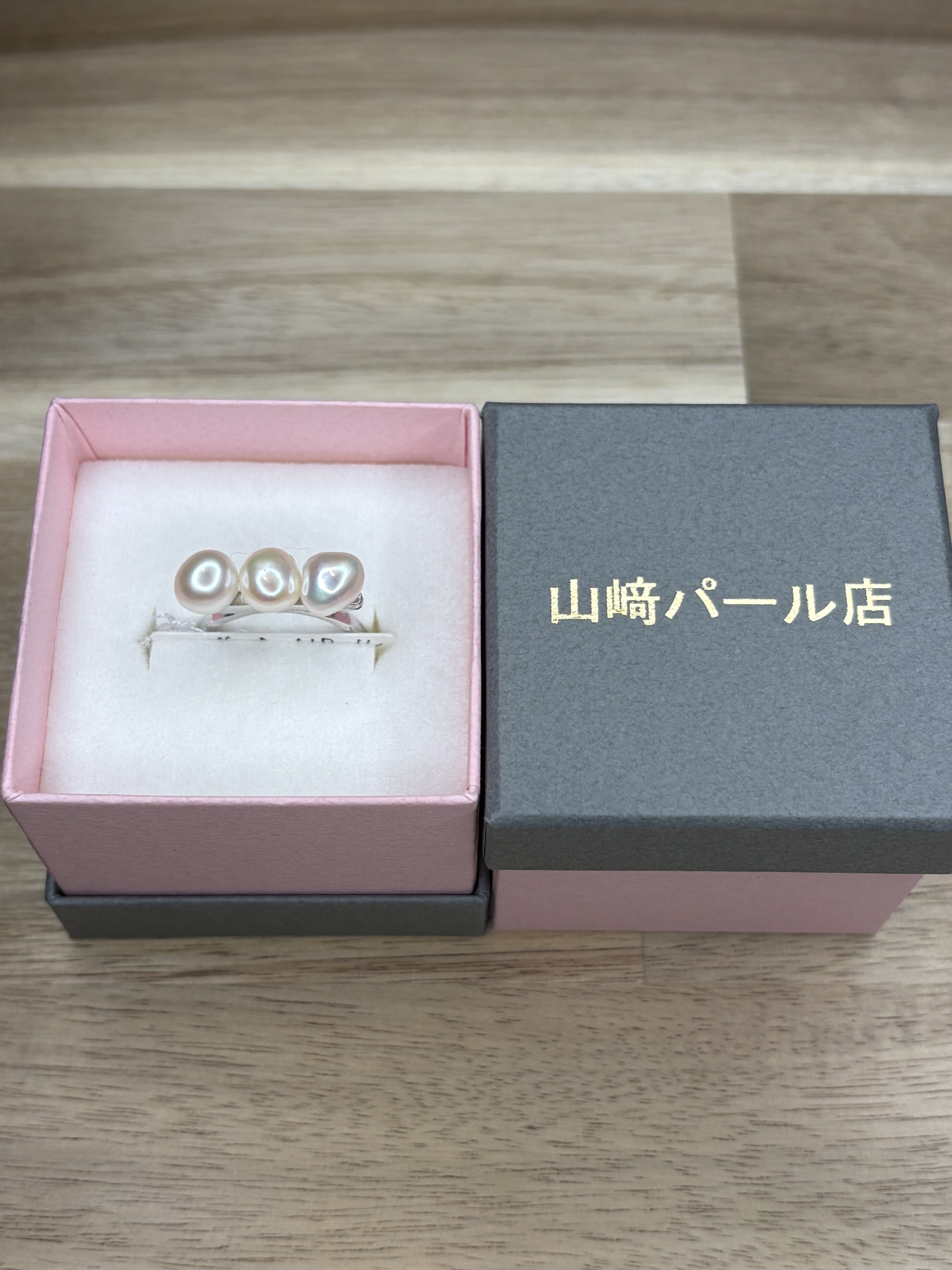3連パールリング【一点物】