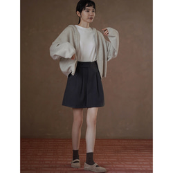 しなやかなニットパーカー。ふんわりとした着やせシルエットで、温もりとスタイルを両立。フード付きニットジャケット#780 3枚目の画像