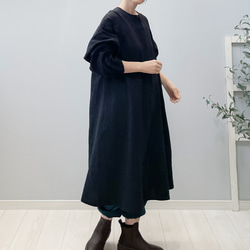 ひよりワンピース。ダブルガーゼ。ブラック。身幅・袖幅たっぷりで着やすいタイプ。【即納】 9枚目の画像