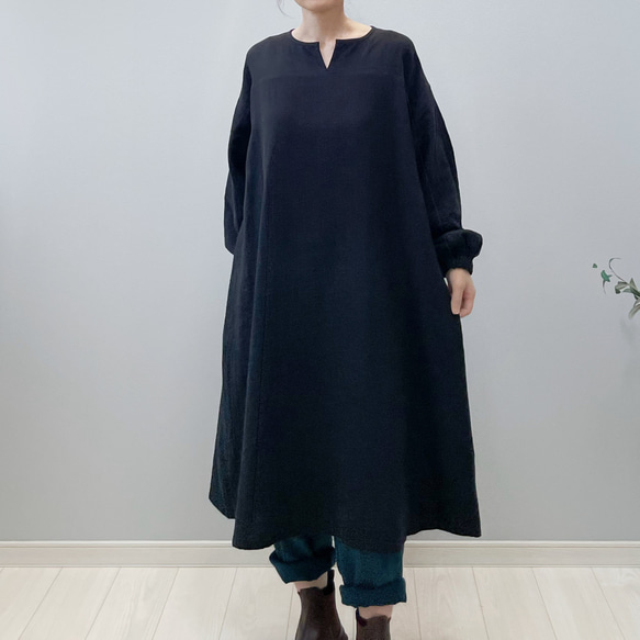 ひよりワンピース。ダブルガーゼ。ブラック。身幅・袖幅たっぷりで着やすいタイプ。【即納】 8枚目の画像