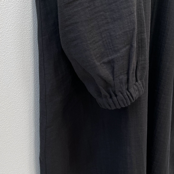 ひよりワンピース。ダブルガーゼ。ブラック。身幅・袖幅たっぷりで着やすいタイプ。【即納】 12枚目の画像