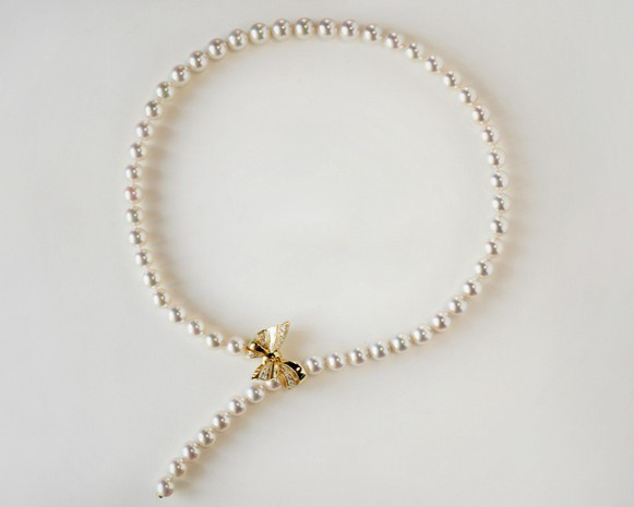 【ルミナ】アコヤ天珠ネックレス 7-7.5mm マコヤ海水真珠使用 18金 マジックリボンシリーズ ギフトにもおすすめ