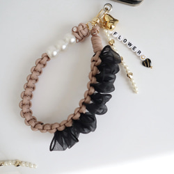 ＼バッグチャームにも◎／ チュールリボン パール付きハンドストラップ 14枚目の画像