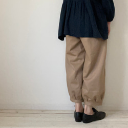 □再販★毎年大人気❗️秋冬用カツラギ生地カフスバルーンパンツ　5色★丈調節可能　受注製作　楽ちんパンツウエストゴム 4枚目の画像